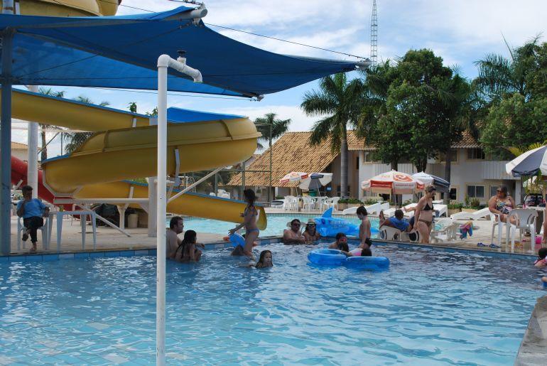 Diroma Resort - Achei Ferias Caldas Novas Bagian luar foto